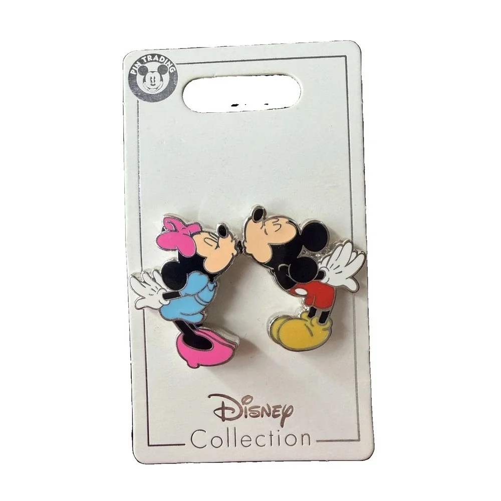 Authentic Disney Parks‎ Mickey & Minnie Romance Pin Collection (2020–2023)